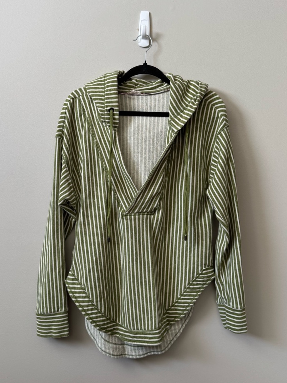 Anthropologie PILCRO Wharfside hooded pullover green/white stripe sweatshirt